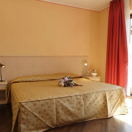 Serravalle Golf Hotel 4*