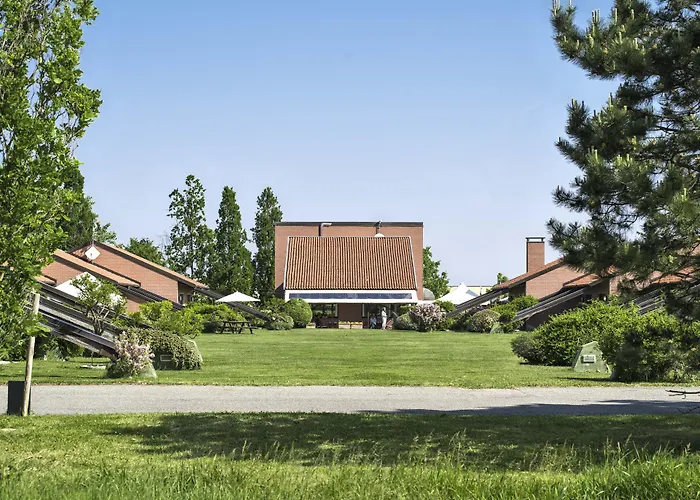 Hotel Serravalle Golf 4*